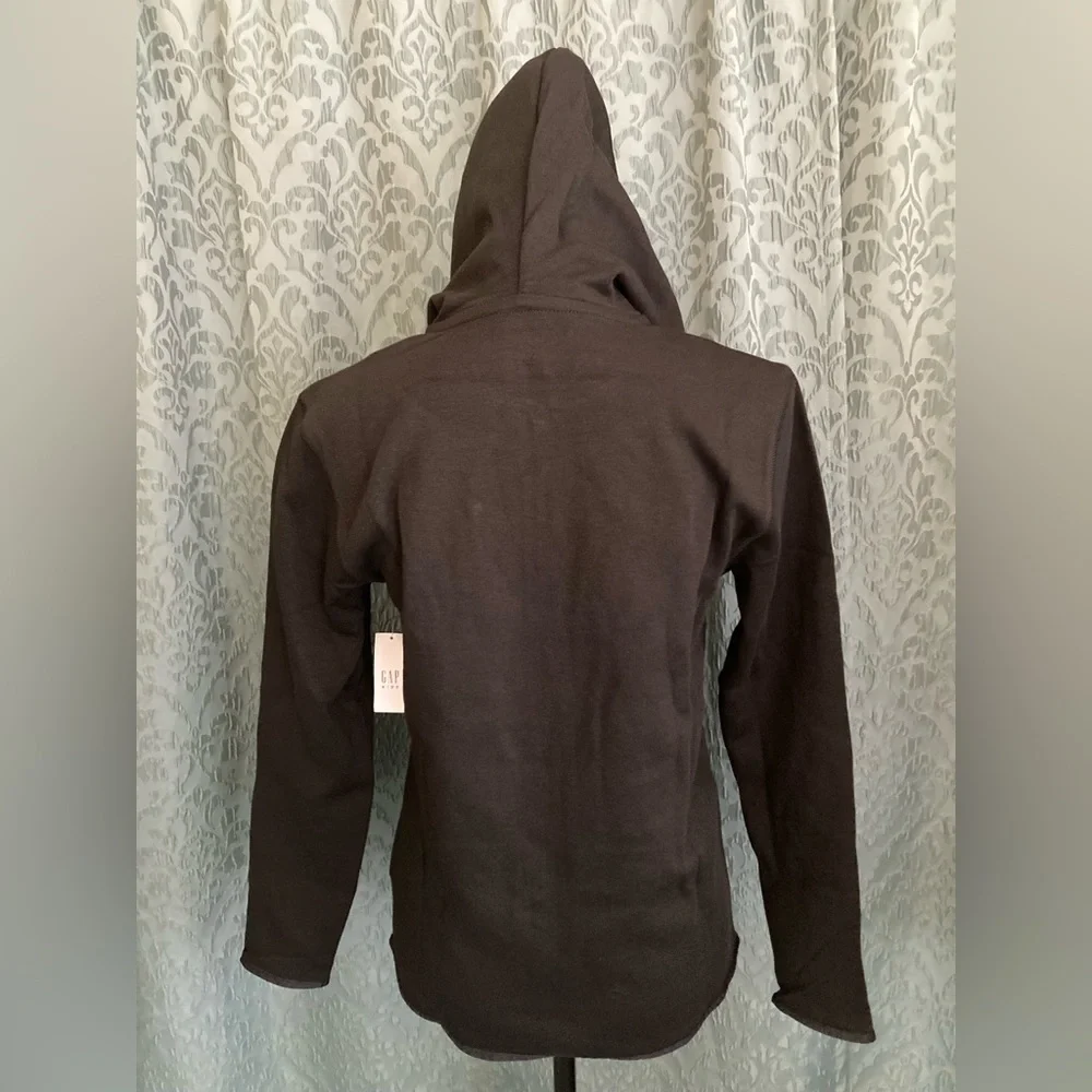 Gap | NWT Active Black Zip Up Hoodie